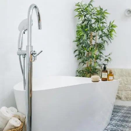 Pratique Pour 6 Personnes 2eme * Paris